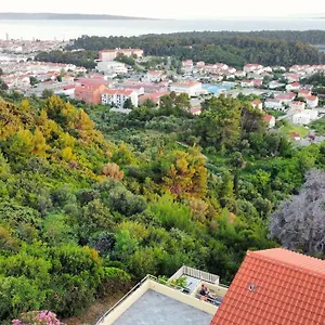 Lumar Apartment